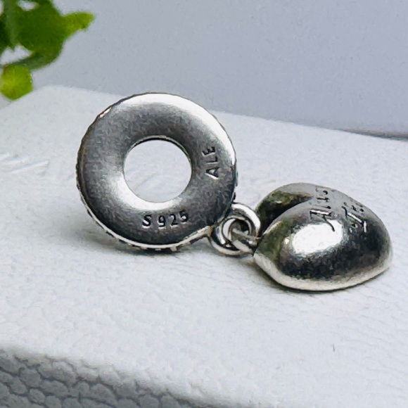 Authentic Pandora ‘Best Friend-Always There’ Enamel Dangle Charm - Picture 9 of 10